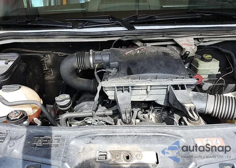 2011 Mercedes-Benz Sprinter 2500 High Roof из США, поврежденный, VIN WD3PE8CB0B5587487